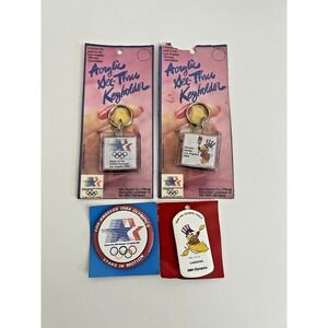 Lot New! Vintage 1984 OLYMPIC GAMES LOS ANGELES Keychains and Buttons (Set of 4)